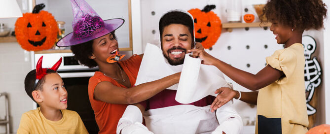 Halloween Gift Card Guide